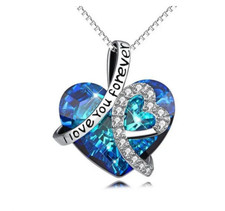 Elegant Fashion Creative Heart Shape Ladies Necklace Luxury Crystal Pendant- New