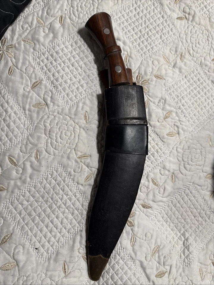 Cuchillo Nepal Gurkha KUKRI - Hoja de 14” - Funda Khukuri Hecha a Mano - Navaja Afilada Foto 3 de 3