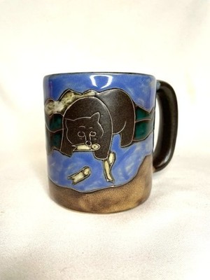 Mara Stoneware Pottery Coffee Soup Mug Grizzly Bear & Fish Signed Mint Mexico