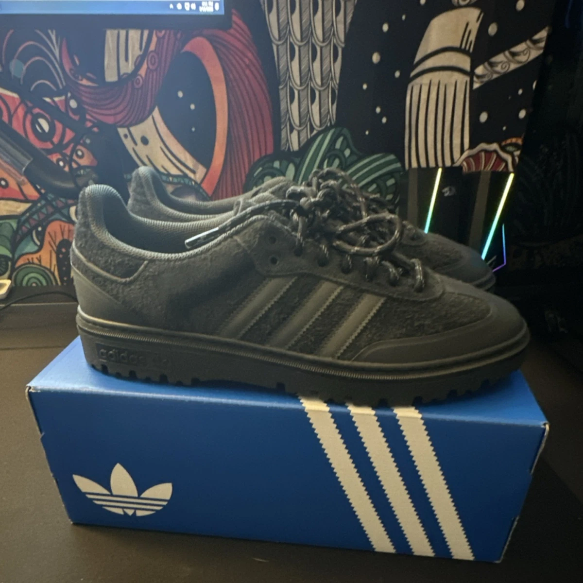 adidas gazelle silver green womens Adidas Samba OG 'Cream White Cardboard' – DripClub main image 0