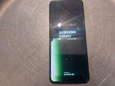 (238) Samsung Galaxy Z Flip3 5G  256GB 8GB Folding Mobile Smart Phone.