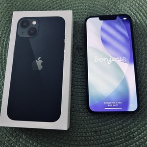 iPhone 13  128GB 12MP Kamera 15.4cm/6.1 Zoll Midnight Blau/ Sehr Gut