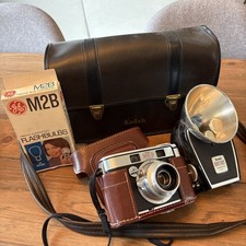 VTG Kodak Signet 40, w/case, flash, strap  instructions not tested