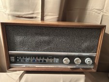 Magnavox 1FM056 Table Top Radio