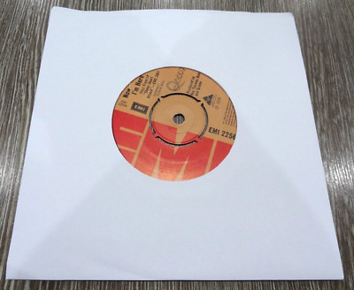 Queen   Now I'm Here - 7'' Vinyl Single - EMI 2256 1975