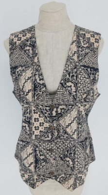 WESTERN CONNECTION VEST Beaded Dimond Floral Pattern Women's L Beige & Black
