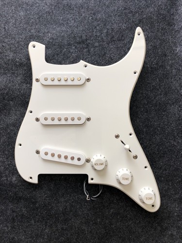 Fender Starcaster Pick Guard With 3 Pickups