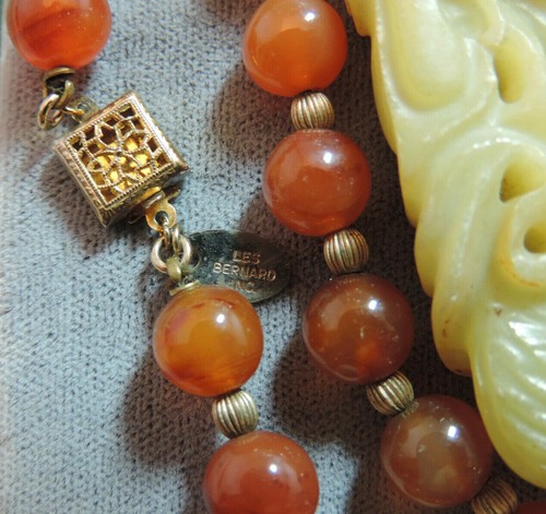 Vintage Les Bernard Carved Green Stone Pendant Carnelian Bead Necklace Cb95 - Picture 3 of 7
