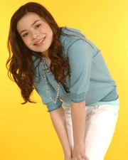 MIRANDA COSGROVE 8x10 PHOTO #30