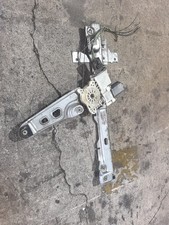 Lève vitre Peugeot 3008