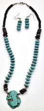 Turquoise Southwestern Style Stone Beaded Necklace and Earring Set. 21 Inch Long