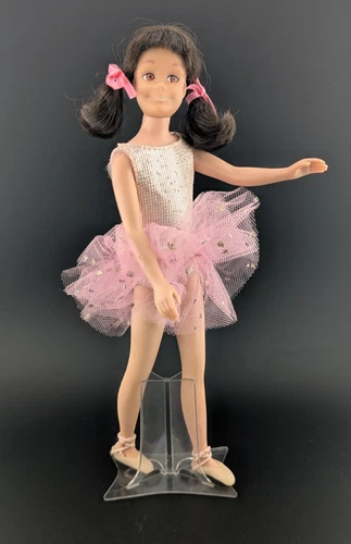 Vtg 1960s Mattel #1040 Skooter Doll Straight Leg in #1905 Ballet Class Outfit