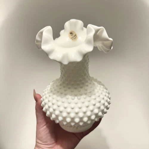Vtg FENTON White Milk Glass Hobnail Ruffled Crimped Rim Vase 7.5”