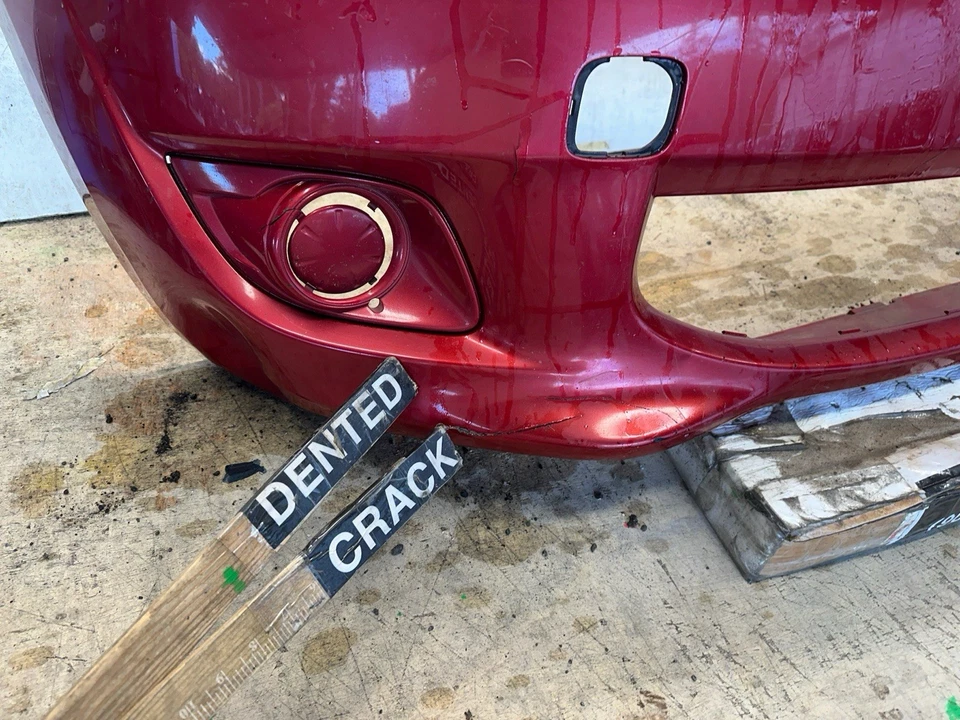 2014-2015 2015 MITSUBISHI MIRAGE PARACHOQUES DELANTERO PARRILLA MOLDURA ORIGINAL DE FÁBRICA OEM Foto 3 de 4