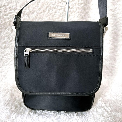Burberry Nova Check Shoulder Bag Nylon Leather Black Used - Picture 2 of 11