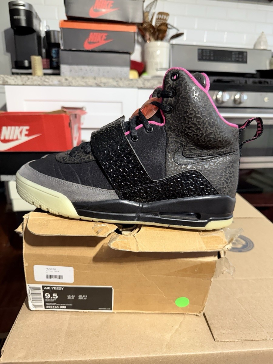Size 9.5 - Nike Air Yeezy Blink - 366164-003 884497641058| eBay
