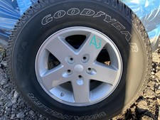 2008 Jeep Wrangler Oem Wheel Rim 17 Silver 1ah78pakae