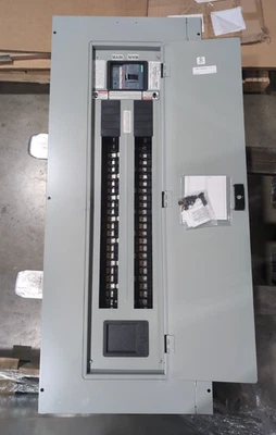 Siemens P1 Panelboard 250A 208/120V 3PH MCB Panel 250 Amp 54 Cir