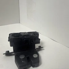 13541137 Rear Liftgate Latch 2021 Escalade Escalade Chevy  Suburban Tahoe Yukon