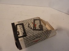 2 Genuine Briggs Stratton Choke Cover Gaskets 270571