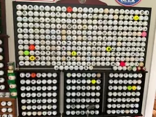 F GOLF COURSE: LOGO BALLS