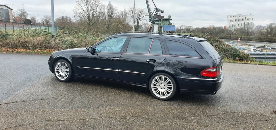 Mercedes Benz E 280 T-Modell 3,0L S211 Mopf Xenon TÜV 2026 LPG - Bild 2 von 4