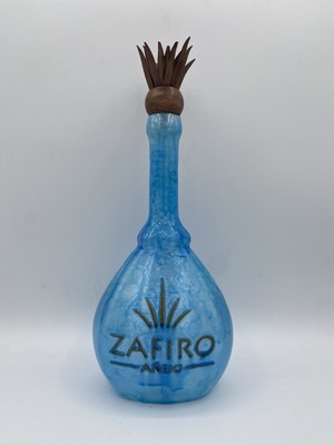UNTRACEABLE!! Reproduction Tequila Bottle Sapphire Anejo Breaking Bed