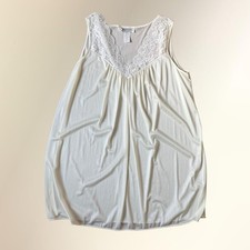 Soft Moments New York Ivory/Light Yellow Lace Nylon Vintage Nightgown Medium