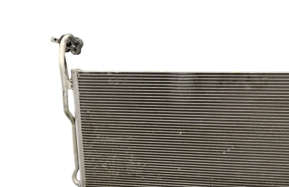 11-18 Porsche Cayenne 958 AC A/C Air Condenser Cooler 7P0820411B Oem - Image 4 of 4