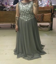 Gray Silver Sleeveless Tulle A-Line Full-Length Wedding Dress