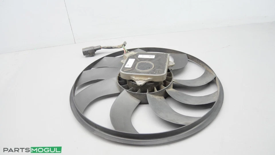 2012-2016 BMW F30 320i 328i ActiveHybrid 3 двигателя охлаждения вентилятор лопасти двигателя OEM - Изображение 4 из 4