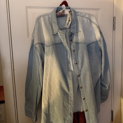 New With Tags Denim Button Down Frayed Bottom. Distressed. Agnes Orinda.  3x