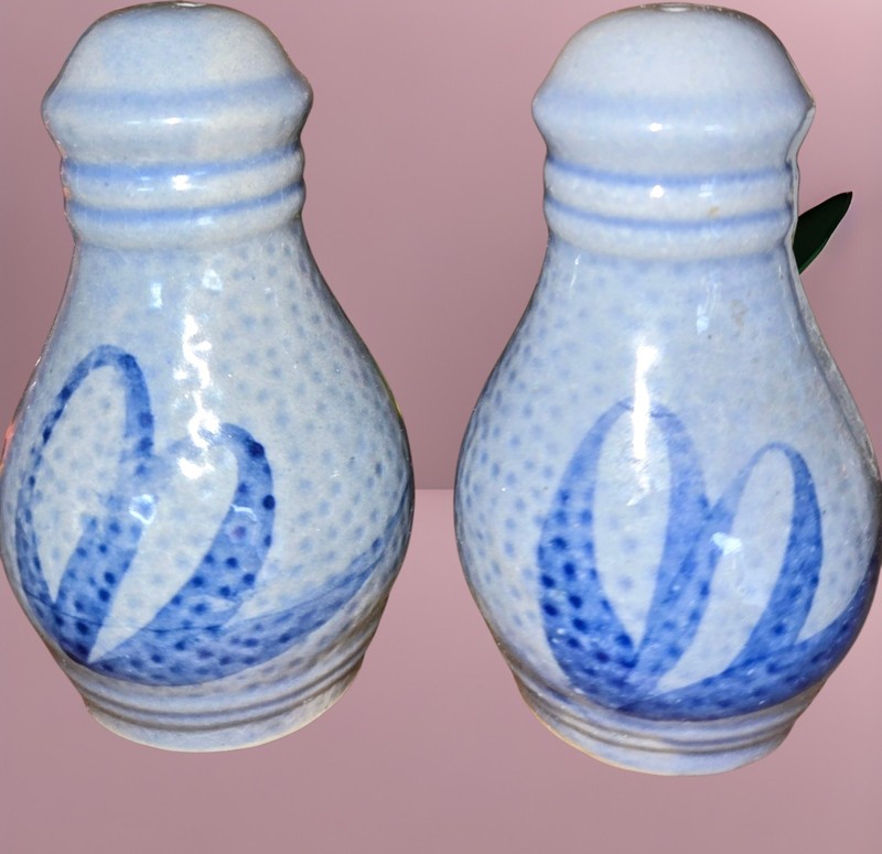 Vintage Gray  With Cobalt Blue salt Glaze Salt & Pepper Shakers 1950s