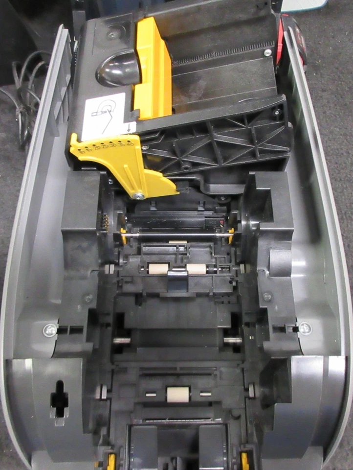 Zebra ZXP Series 3 Dual-Sided Card Printer - Image 3 of 4