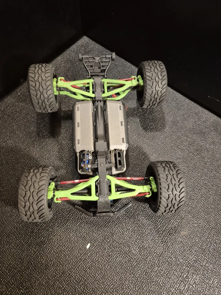 TRAXXAS 1/16 E REVO CUSTOM TQI BLUETOOTH PRM SAVOX PROLINE JCONCEPTS MUCH MORE - Image 3 of 4