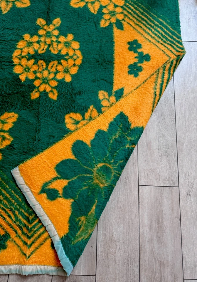 Manta CHORI Japonesa Vintage 150x220cm Verde Naranja Floral Acrílico Años 70 ... - Imagen 3 de 4