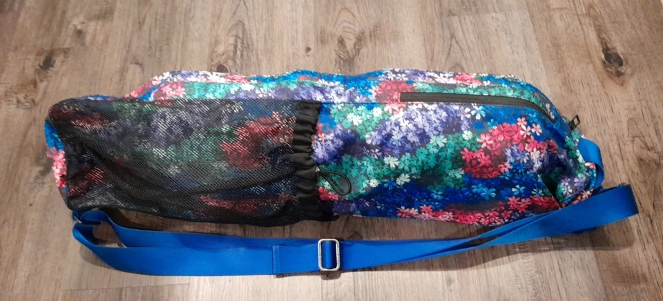 Bolso de Mano de Yoga LULULEMON Athletica O/S Gimnasio Nylon Diseño Floral 27.5"x6.75"x6.75" Foto 4 de 4