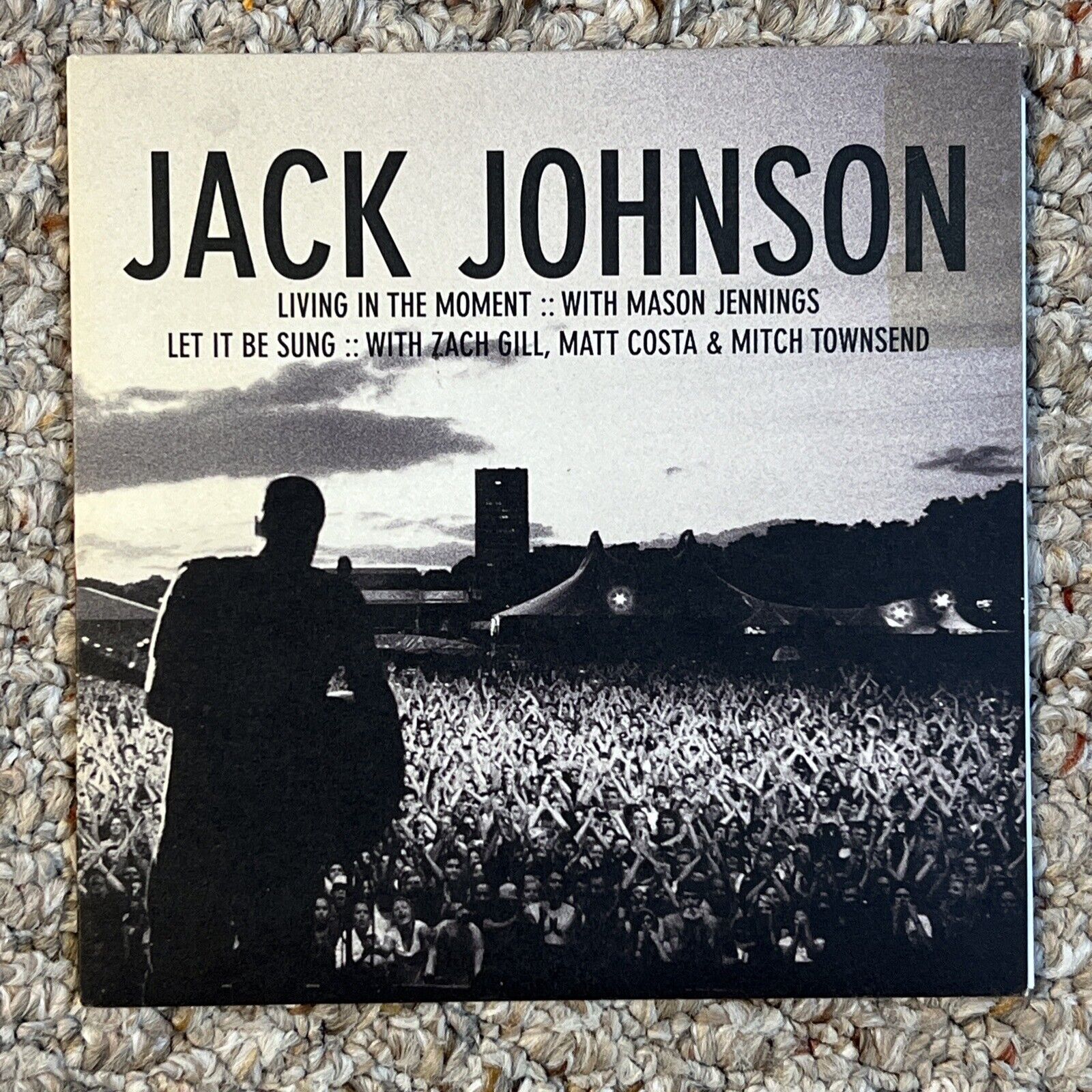 Jack Johnson 7” Single Vinyl Living In The Moment Let It Be Sung