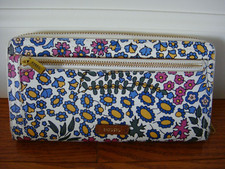 NWOT Fossil Zip Around Wallet - Multicolored