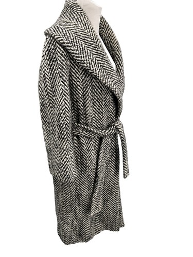 Escada Black & Ivory Belted Mohair & Wool Blend Coat Size 38 US 8 Style 5021525 - Picture 3 of 18