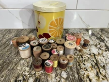28 Vintage Spools and Proctor Gamble Canister Some Full Spools Silk, Rayon, Etc