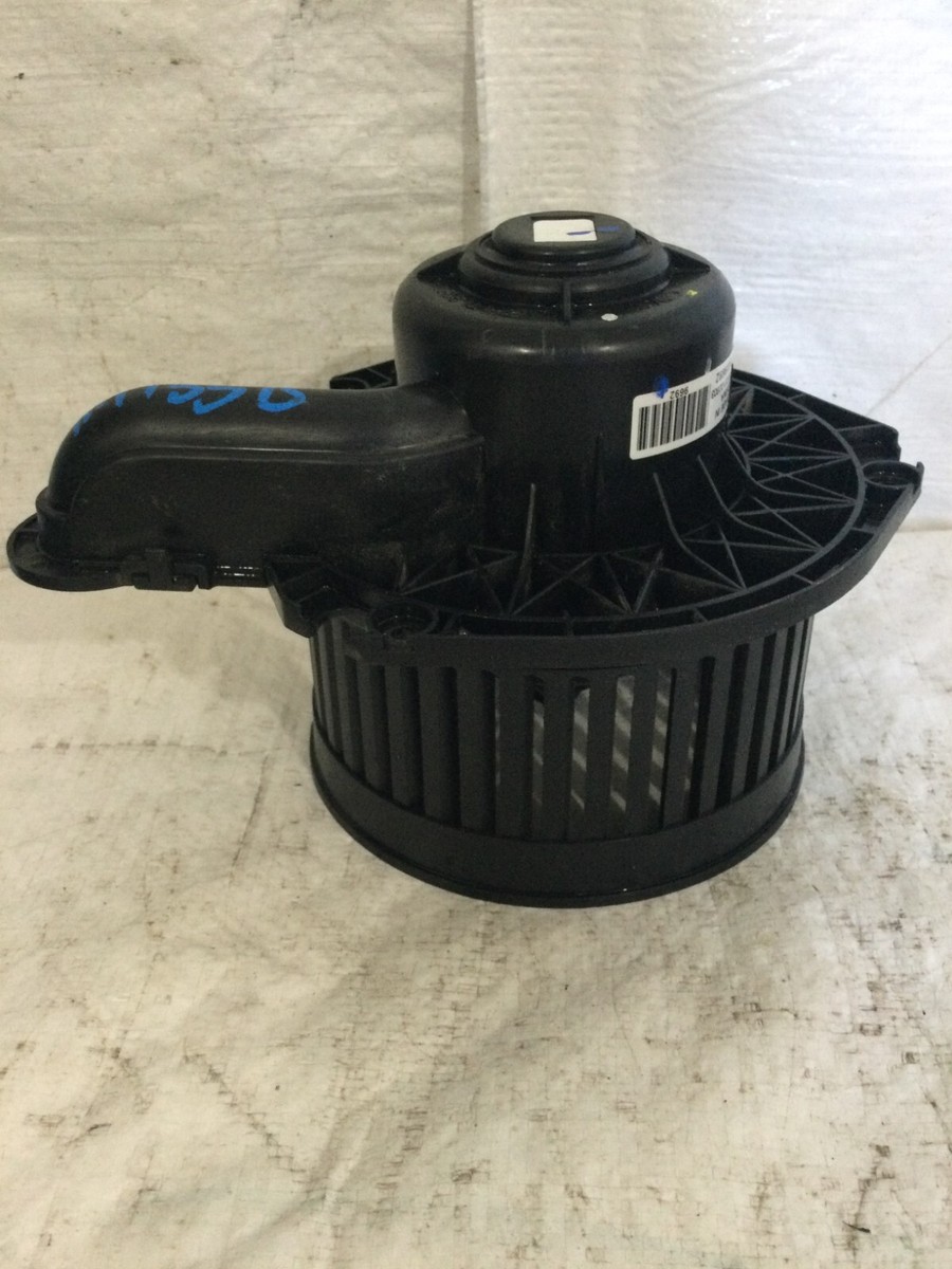 2010 Chevrolet Suburban 1500 Rear A/C Heater Blower Motor 52419692