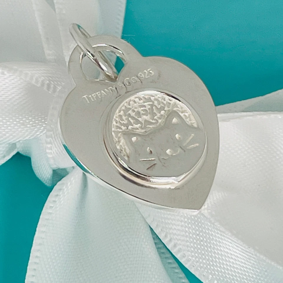 Dije o colgante personalizado adornado Tiffany plata gato corazón etiqueta Foto 3 de 4