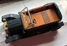 Ford T vintage Tin Toy made in Japan 23 cm. x 11,5 cm. aside