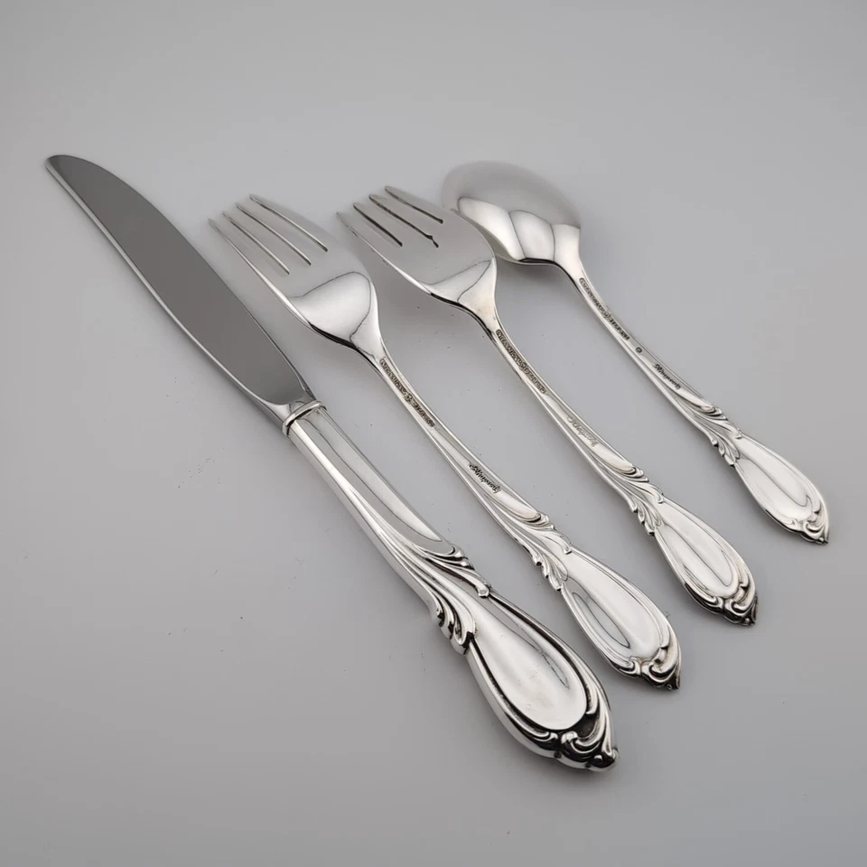 Ajuste de 4 piezas de plata esterlina International Rhapsody - sin monogramas Foto 2 de 3