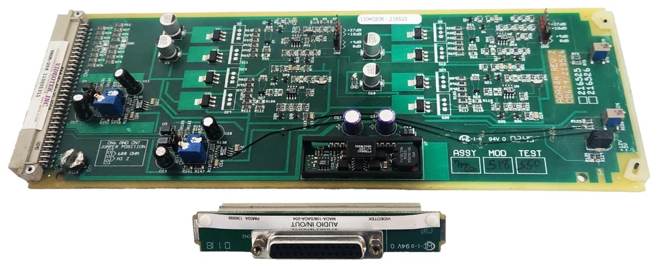 VIDEOTEK SADA-204 DIGITAL AUDIO DA CARD mit RM03A BACKPLANE CONNECTOR MODULE CB679