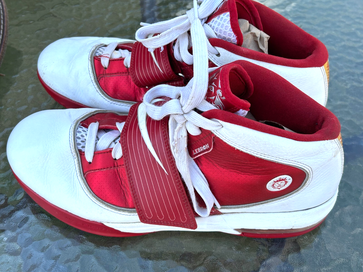 Nike Lebron James Soldier IV 407630-110 Basketball Dark Red White 2010 Mens 17 Nike Zoom LeBron Soldier IV 407630-108 White Red Size 16.5  main image 4