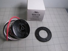 Receptáculo de fotocontrol de bloqueo PM Controls 603-14 con junta 0-15A 0-480V NUEVO