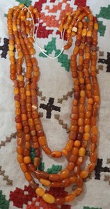 Amber baltic antique natural old egg yolk rare beads 175gramm cracks,bernste
