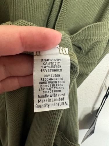 Michael Lauren Medium Revolve Ribbed Oversized Shirt Olive Green V-Neck NWT - 第 8/9 張圖片